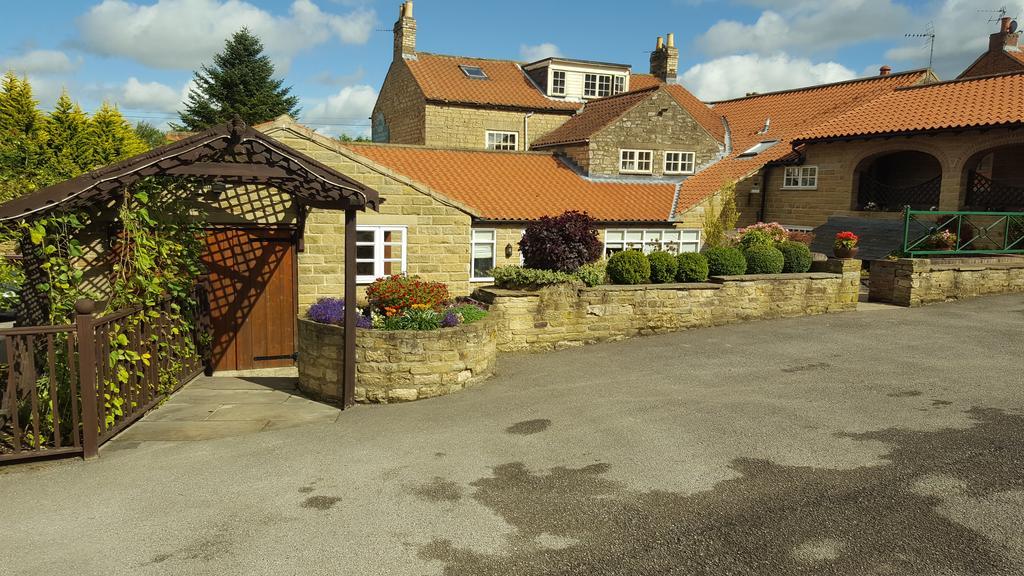 Cresswell Arms Hotel Malton Exterior foto